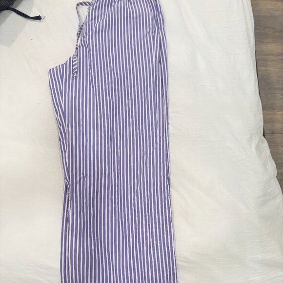 Kimchi Blue Millie Cotton Poplin Straight Leg Pant – Red Multi - Picture 4 of 6